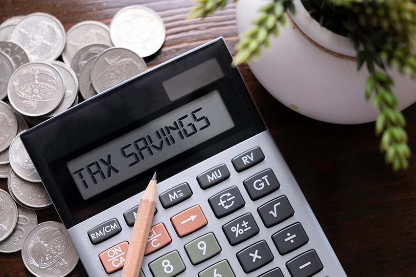 Calculator Tax Savings